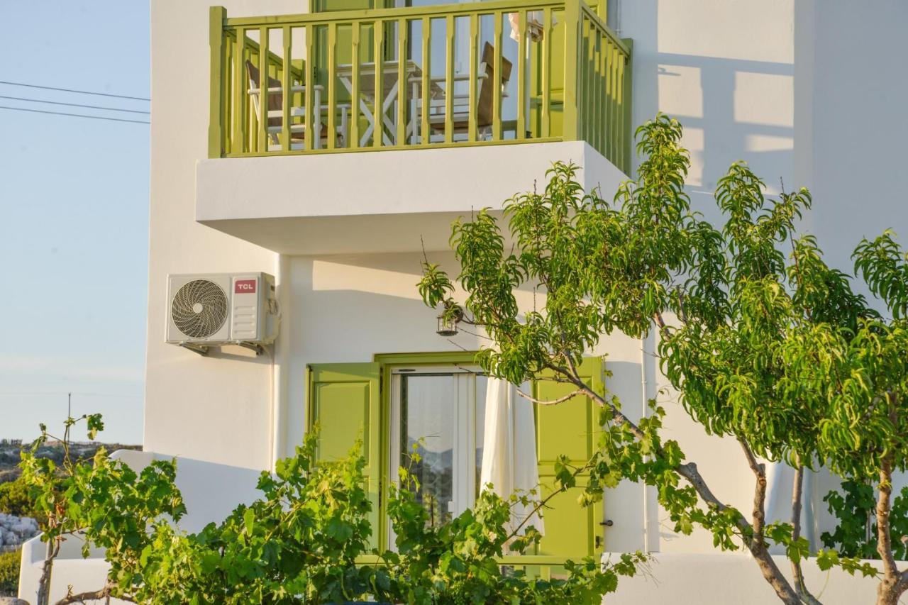 Zeras Apartments Adamantas  Bagian luar foto