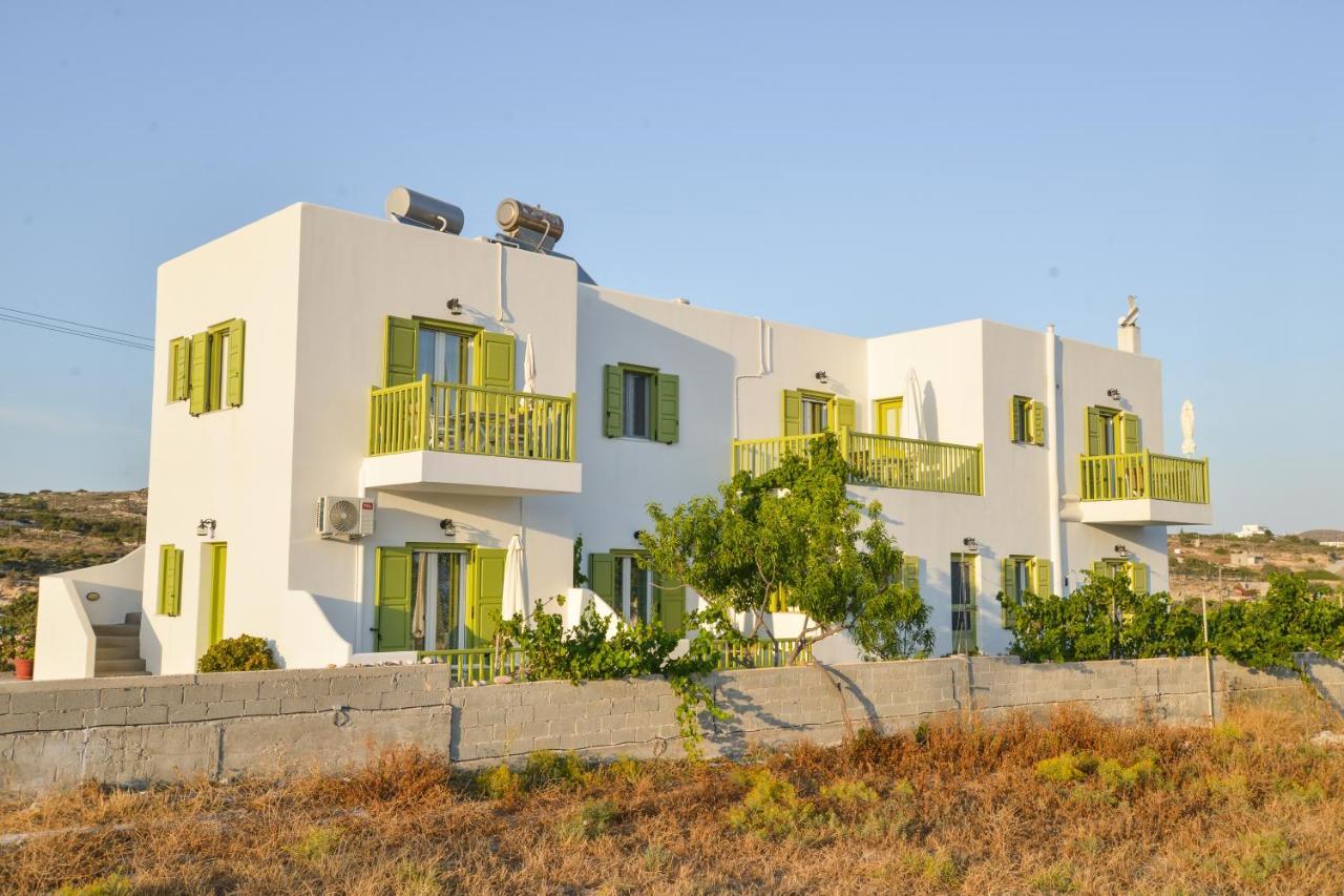 Zeras Apartments Adamantas  Bagian luar foto